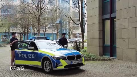 Bavarian police protest shortage of uniforms in this video