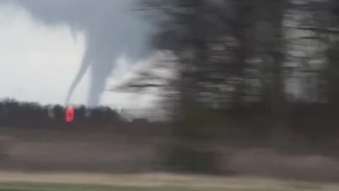 Multiple Vortex Tornados In Ohio