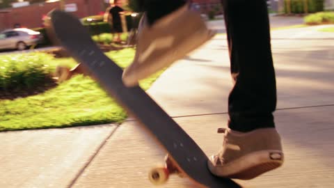 American Slow footage of playing kateboard skill