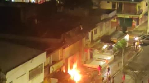 Incendio banco AV Villas Bucaramanga