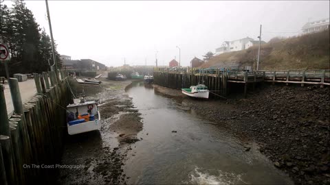 Time lapse showcases dramatic tide change of Hall's Habour in Nova Scotia