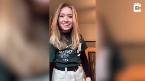 Cute and Talented Teenager Can 'Delay' Her Voice