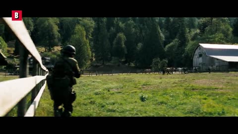 Mark Wahlberg vs SWAT Team (24 kills in 4 minutes) | Shooter | CLIP