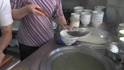 Taiwanese Food-Making Milkfish Maw Balls