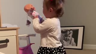 Toddler throws adorably funny temper tantrum