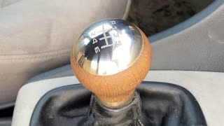 Restoring Gear Knob on Lathe - Woodturning a Gear Shift Knob oak, brass and aluminum.