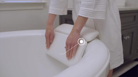 WATCH NOW: Click here to view The Gorilla Grip 2-Panel Bath Pillow!
