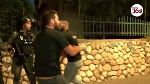 Israel: Police interfere in clashes between Jewish and Arab residents in Lod-video 2021