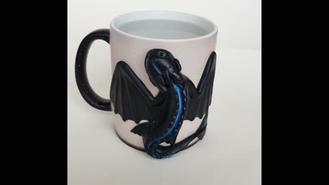 Toothless "Blue Flash" on a chameleon mug. Magic Cup Night Fury from "How to Train Your Dragon"