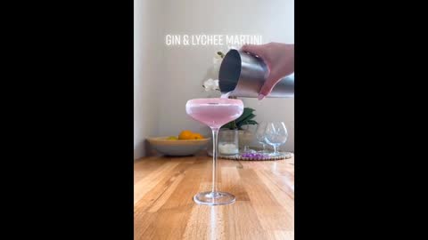 Gin & Lychee Martini