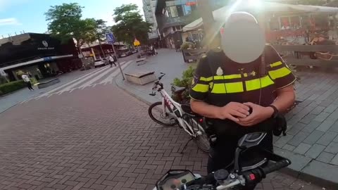 Eindelijk! Agent geeft alleen een waarschuwing.