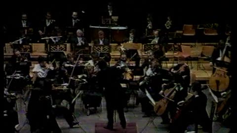 W.A. MOZART: Sinfonia n.35 "Haffner", K 385 (1° mov.)