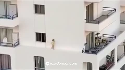 child leaves the window on the 5th floor