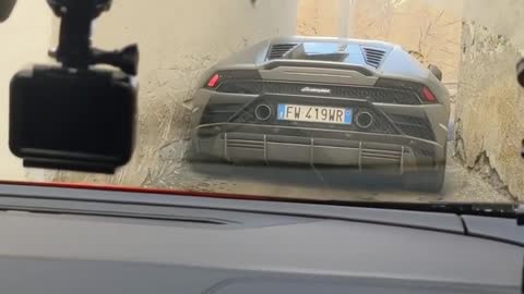 Engine sound of a lamborghini