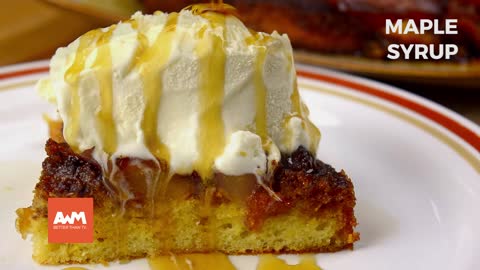 He lines a baking pan with apples & sticks it in the oven... What he makes? BEST DESSERT EVER