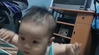 Baby Learns to Crawl Too Cute