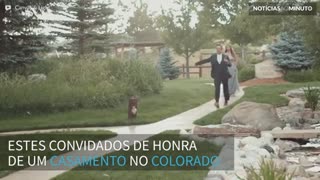 Surpreendem casamento com dança ao estilo de "Dirty Dancing" e acabam...no chão!