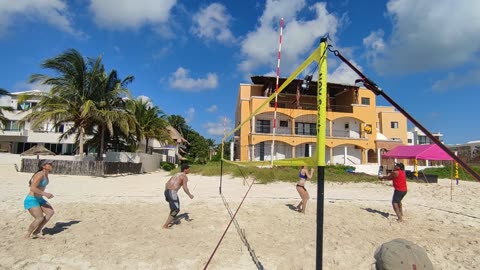 Beach Volleyball Puerto Morelos 095128