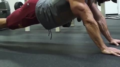 Difficult triceps push-ups