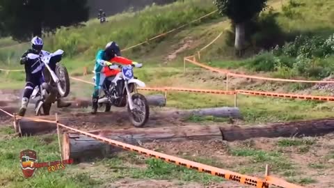 OS PIORES TOMBOS DE MOTO!EM TRILHAS,ENDURO,MOTOCROSS,E ESTRADA