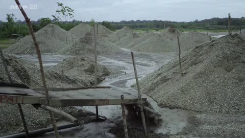 Guerra do ouro sujo: Da Mina para a Vitrine de arte.