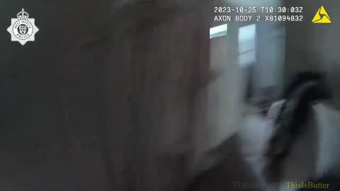 Police bodycam catches moment drug dealer trying to escape by jumping out of a 3rd floor window