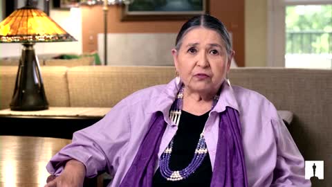 Sacheen Littlefeather reads Marlon Brando's 1973 Oscars speech