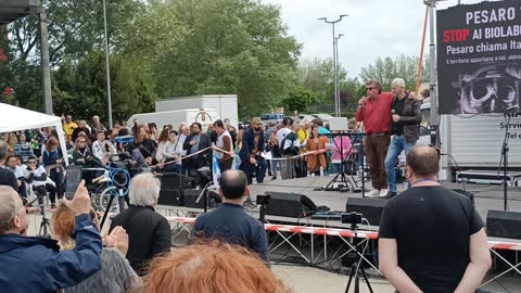 Pesaro, manifestazione del 1° maggio 2023 contro il Biolab - Interventi di E. Pennetta e Ugo Mattei