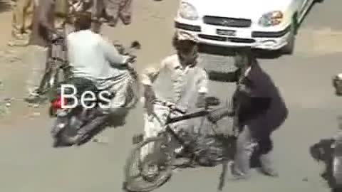 Funny Video in Pakistan