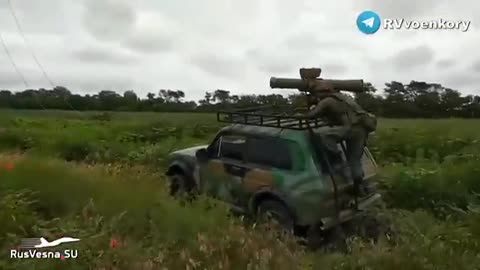 Lada special forces unit hunting for Leopard 2.