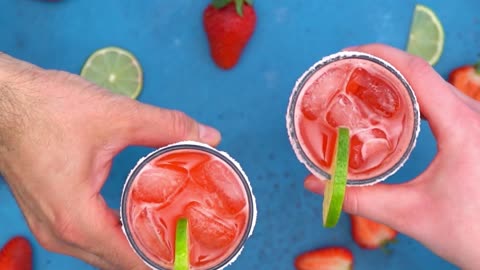 Strawberry Margarita - A Taste of Paradise!
