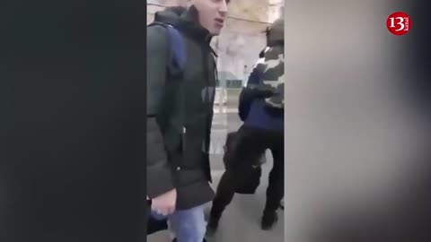 Tajik migrants refusing to fight in Ukraine are beaten by Russian police
