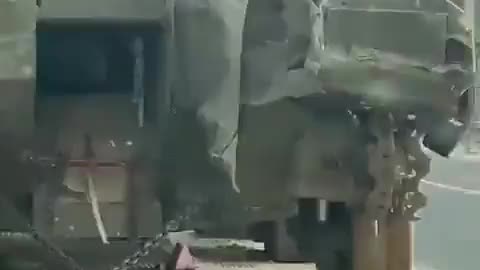 Footage of evacuation of damaged Israeli Merkava tanks from the Gaza Strip - Israel Hamas War