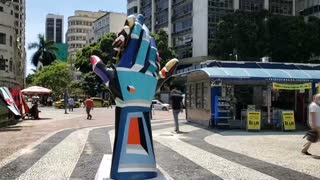 [Video] Manos unidas claman por el fin de la pandemia en Brasil