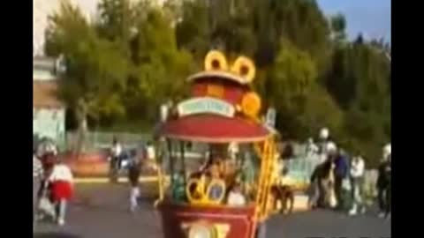 Jolly Trolley--Disneyland History--1990's--TMS-547