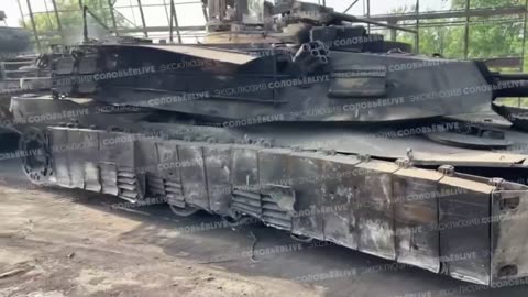 The first captured American M1A1SA Abrams with the remains of the ARAT remote sensing on board