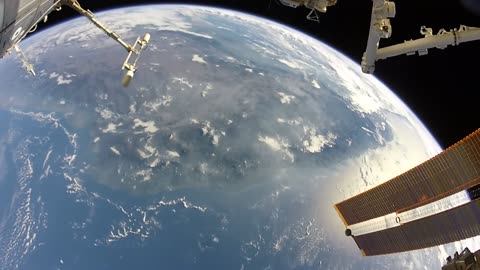 Action Cam Footage From NASA's October 2017 Mission - Countdown to Stardust!"