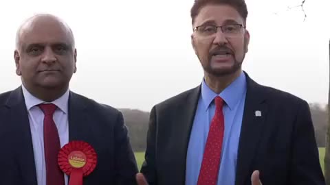 British MP Mohammed Afzal Khan Can Not Speak English