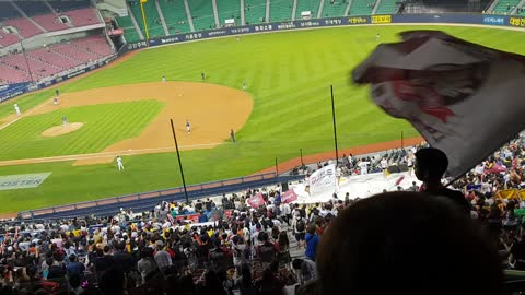 2018 Korea Baseball Stadium LG Twins Cheer