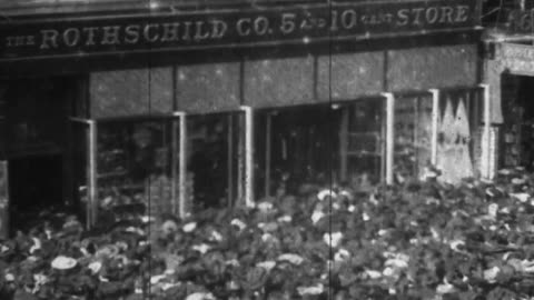 Bargain Day, 14th Street, New York (1905 Original Black & White Film)