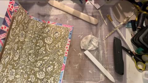 Episode 20 - Junk Journal with Daffodils Galleria