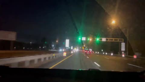 Government has installed gates with the ability to block off the Bay Bridge in Maryland (Near Washington DC). Is the U.S. Freedom Convoy the reason?