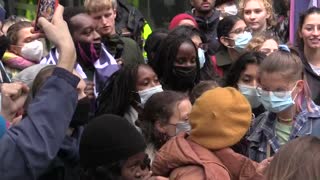 Greta Thunberg se manifiesta en Londres días antes de la COP26