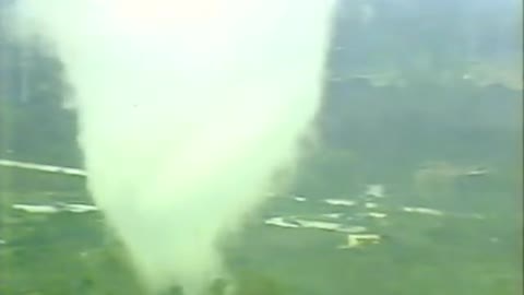 Brooklyn Park - Fridley, Minnesota Tornado 7-18-86 (Helicopter Footage)