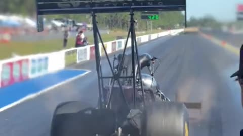 ✌️ "Top Fuel Dragsters, Leaving Rubber Imprints In Seconds." racing gear