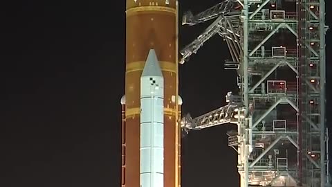 #Artemis I Rocket Send off: A Goliath Jump from Platform 39B Edge"