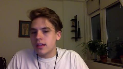 Ask a Grown Man: Dylan Sprouse