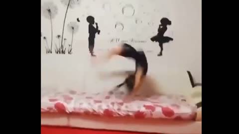 Incredible Little Girl... AMAZING Gymnastics!