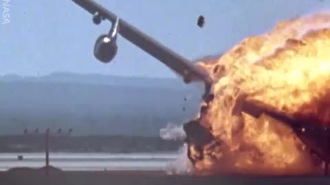 NASA Intentionally Crashed A Plane In An Experiment!! , in 1984 ✈️💥