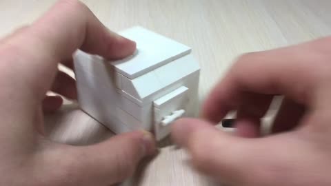 How to Make a Mini Lego Safe with a Key (Tutorial)